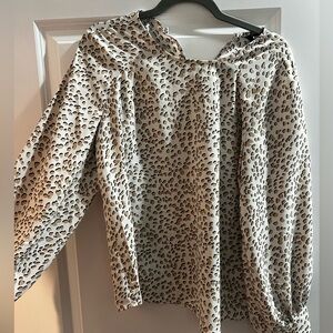 Express balloon sleeve top